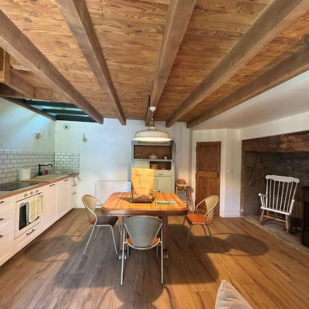 La Haut Maison A La Campagne Mandailles-Saint-Julien Luaran gambar